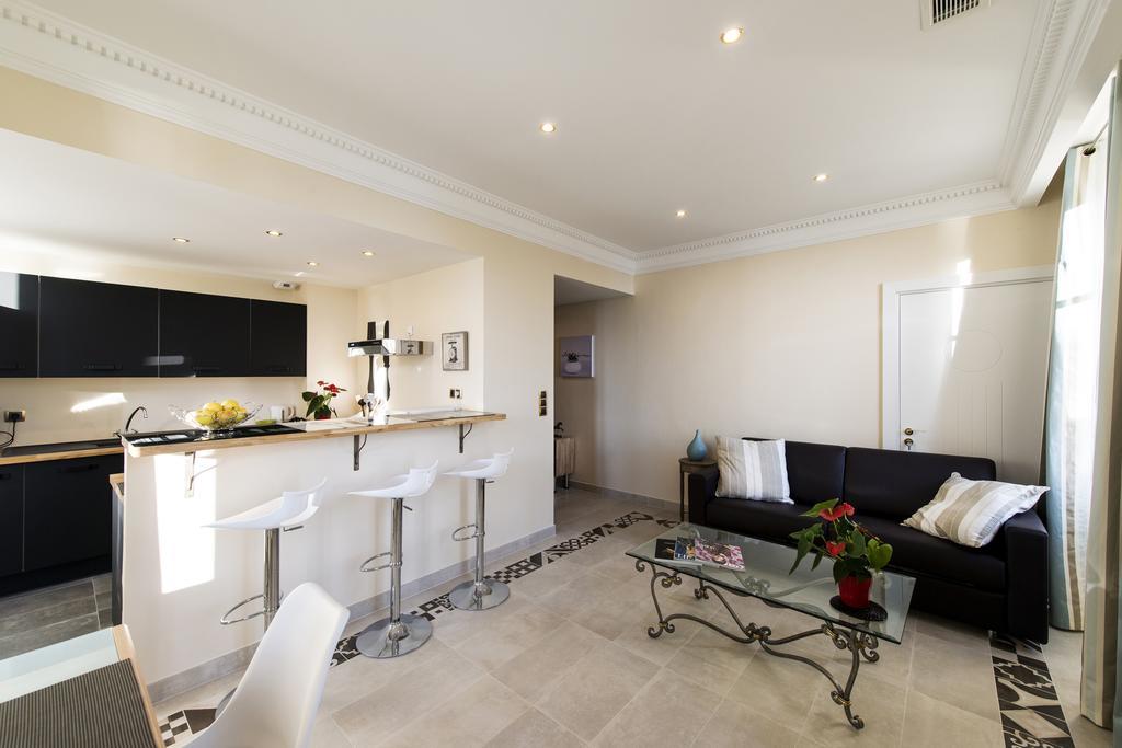 Apartment - Promenade Des Anglais Ніцца Номер фото