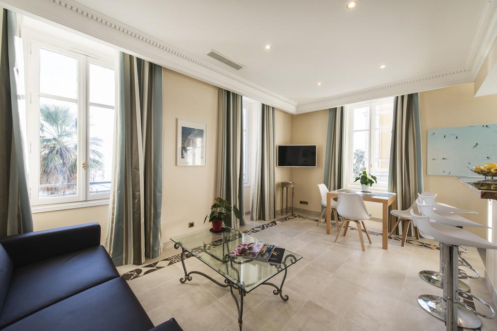 Apartment - Promenade Des Anglais Ніцца Номер фото